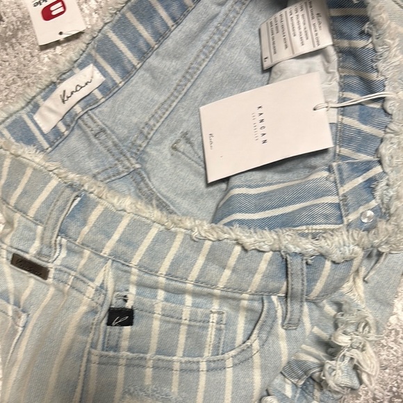 NWT KanCan Blue Striped Jean Shorts - Picture 7 of 14
